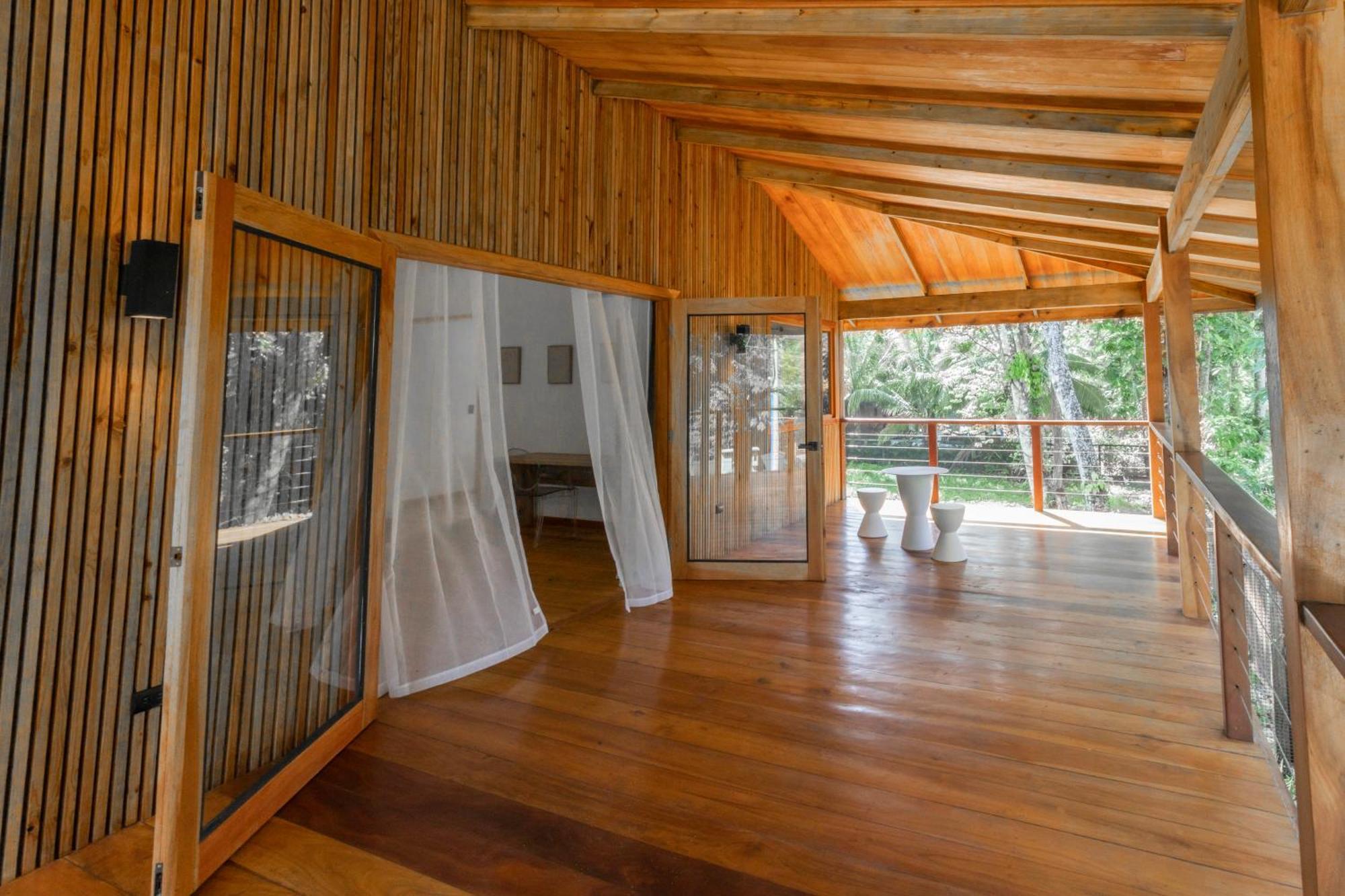 S Boutique Hotel Bocas Town Luaran gambar
